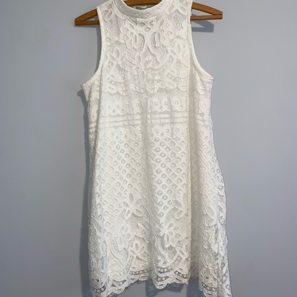 Love Fire White‎ Halter Sheath Mini Dress